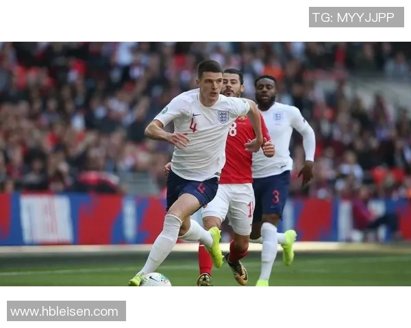 收藏珍贵:德克兰赖斯球星卡闪亮登场 收藏珍贵:德克兰赖斯球星卡闪亮登场