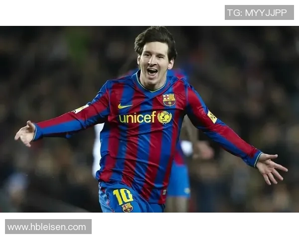 足球中场球星的编号解析与其在球场上的独特地位与贡献分析