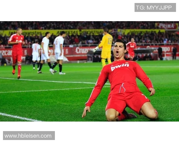 天赋异禀的足球球星自来卷用独特魅力与实力征服绿茵赛场